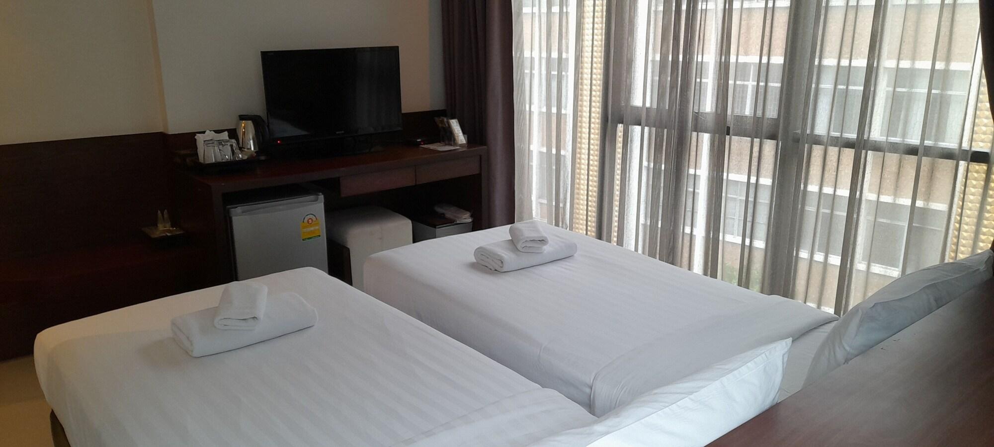 Collection O The Bangkok Airport Link Suite Экстерьер фото